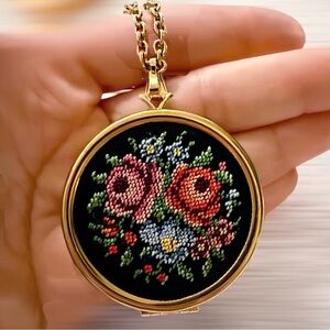 Vintage 1977 AVON Needlepoint Cross Stitch Locket Pendant